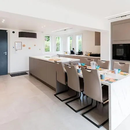 Laventoliere Villa *